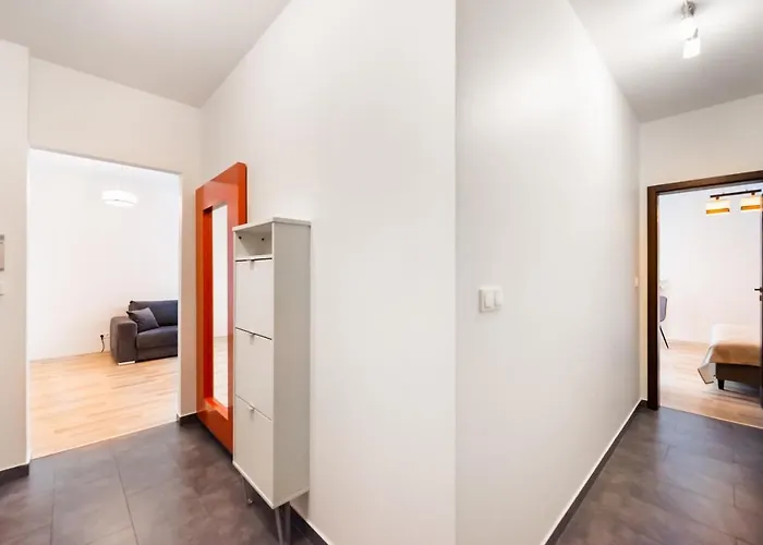 Praga Delightful By Bookinghost Апартаменты *