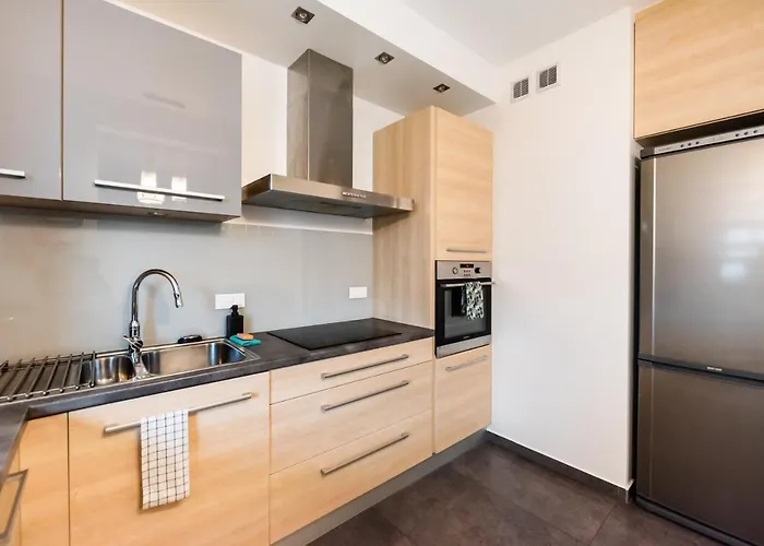 Praga Delightful By Bookinghost Апартаменты Варшава