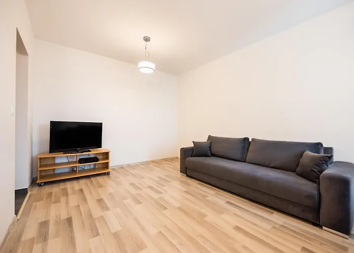 Апартаменты Praga Delightful By Bookinghost