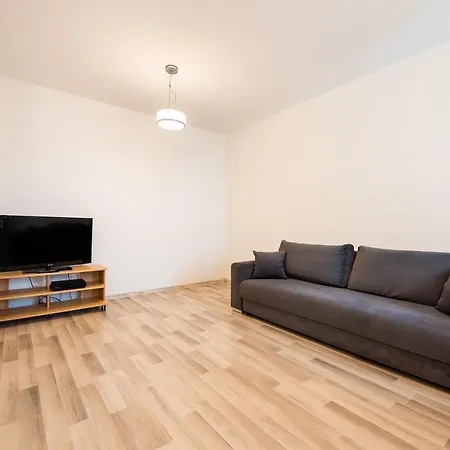 Apartment Praga Delightful By Bookinghost